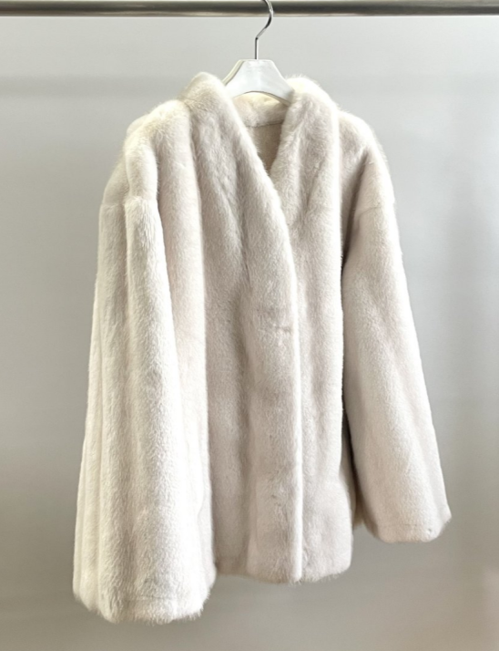 ​​​​​​​​​​이브밍크퍼