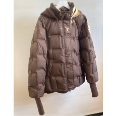 니트후드구스다운패딩